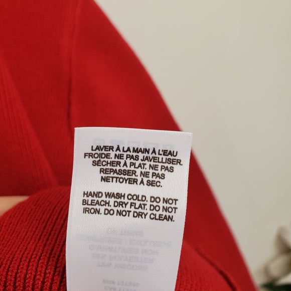 BNWT Dynamite Puff Sleeve V-Neck Luca Sweater in Red - Picture 12 of 15